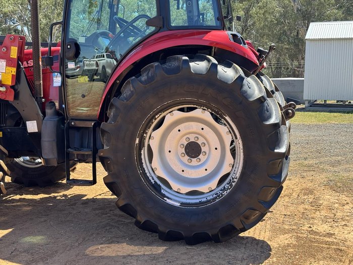 2017 CASE IH Farmall Jx100 Tractor