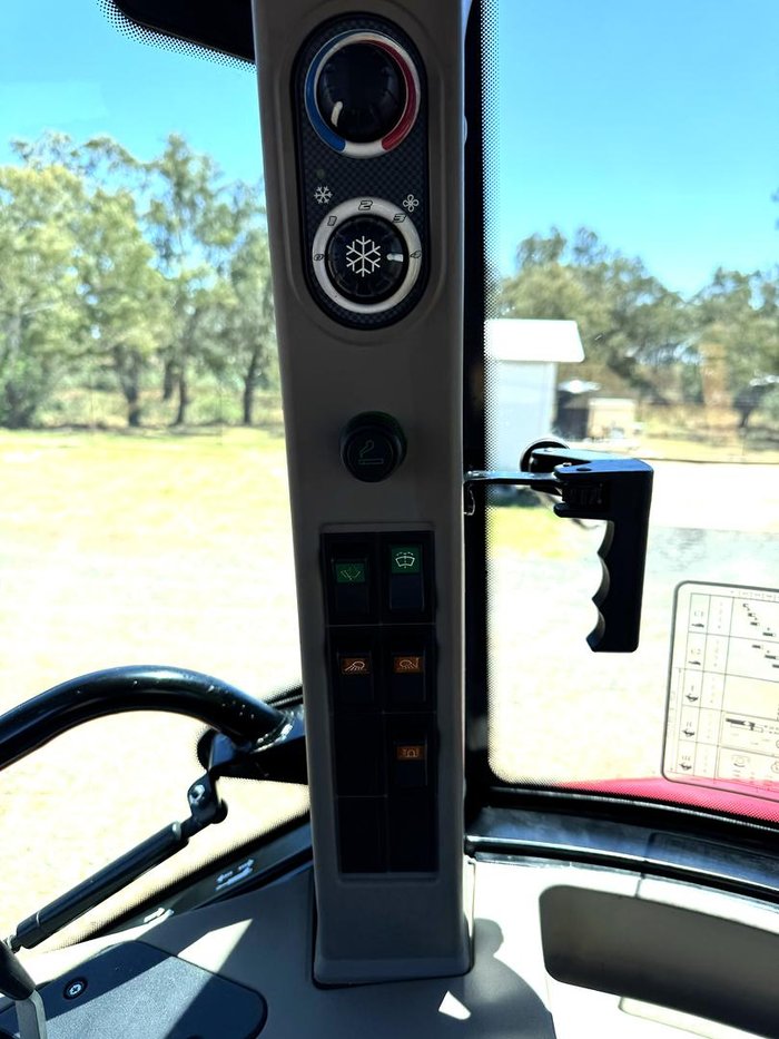 2017 CASE IH Farmall Jx100 Tractor