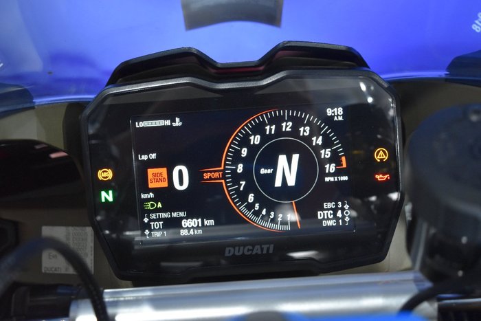 2023 Ducati PANIGALE V4 S Red