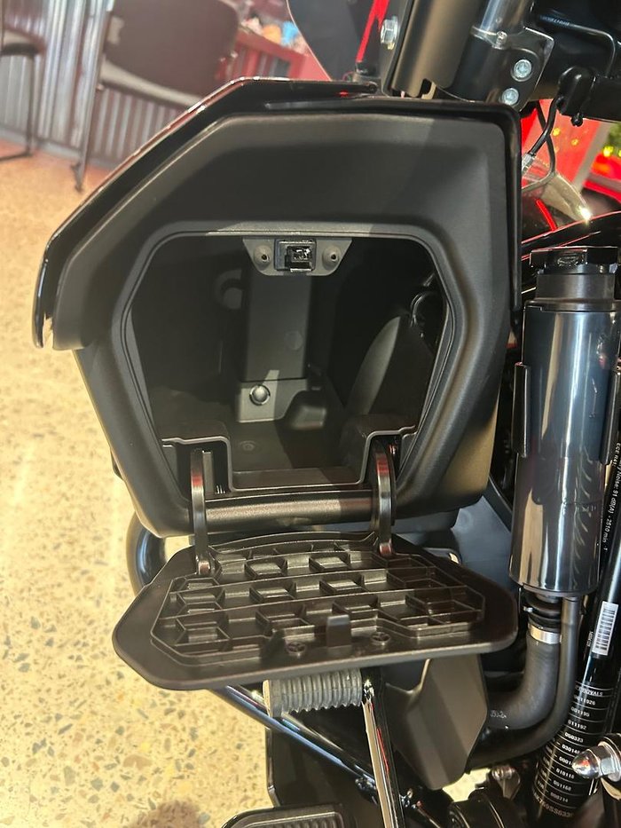 2025 Harley-Davidson Street Glide Ultra 117 (FLHXU) Touring Black