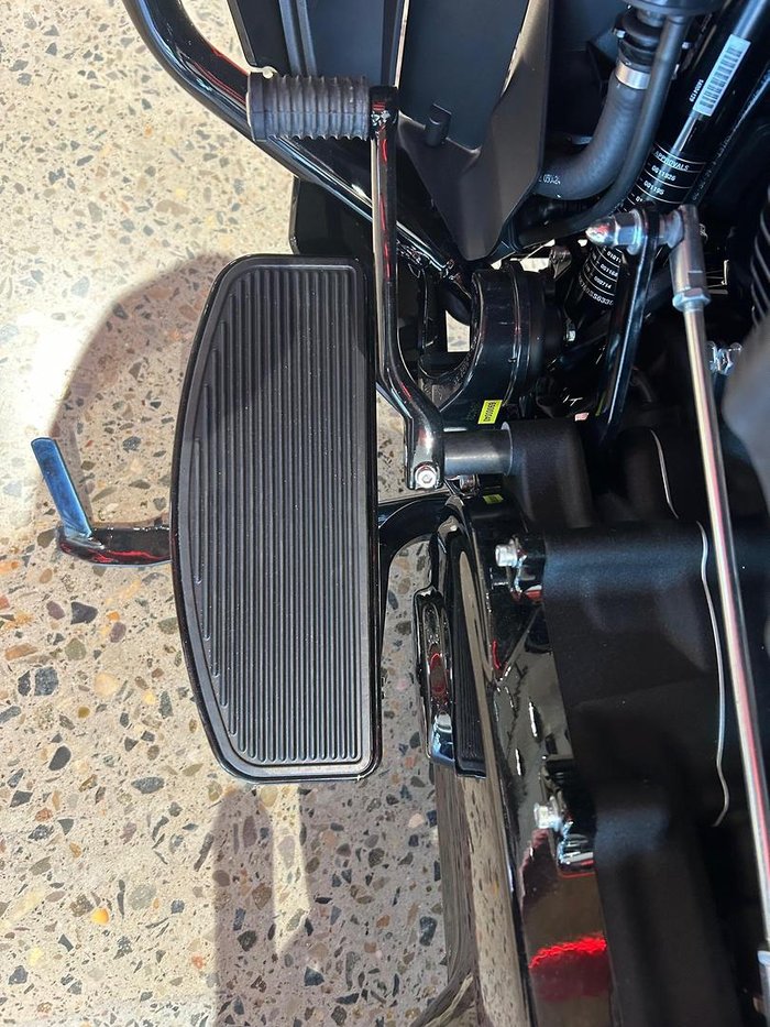 2025 Harley-Davidson Street Glide Ultra 117 (FLHXU) Touring Black