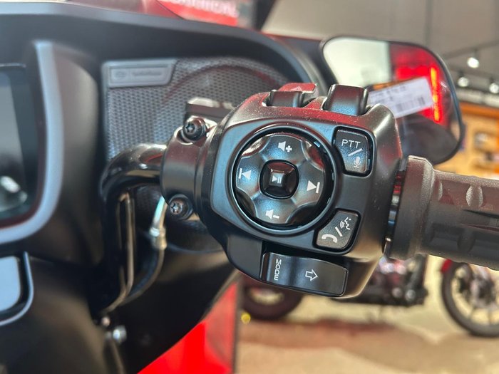 2025 Harley-Davidson Street Glide Ultra 117 (FLHXU) Touring Black