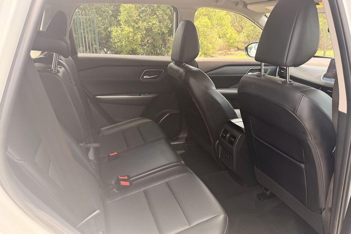 2024 Nissan X-TRAIL ST-L T33 MY25