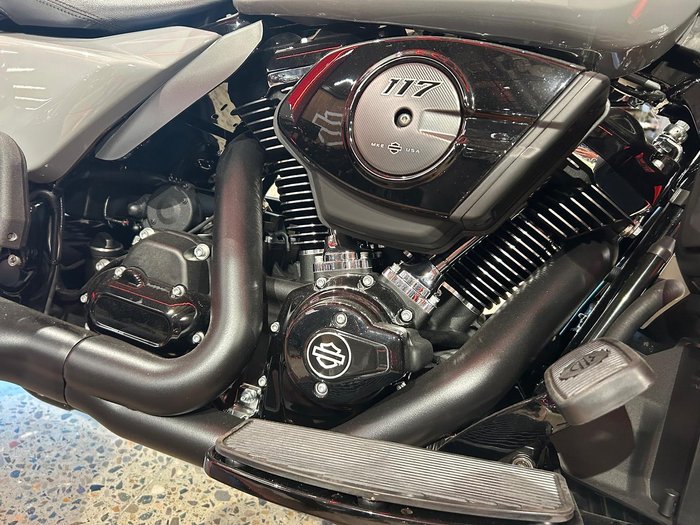 2025 Harley-Davidson Street Glide Ultra 117 (FLHXU) Touring