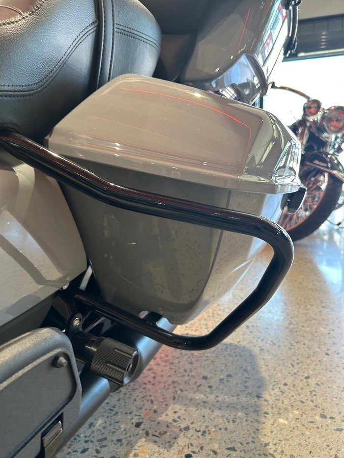 2025 Harley-Davidson Street Glide Ultra 117 (FLHXU) Touring