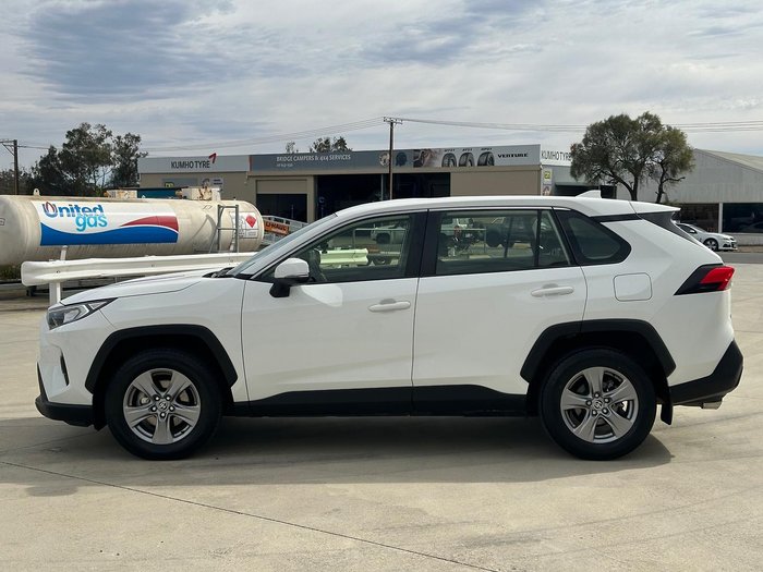 2022 Toyota RAV4 GX