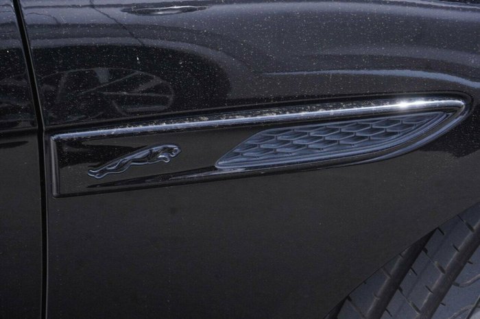 2022 Jaguar F-PACE P250 R-Dynamic SE