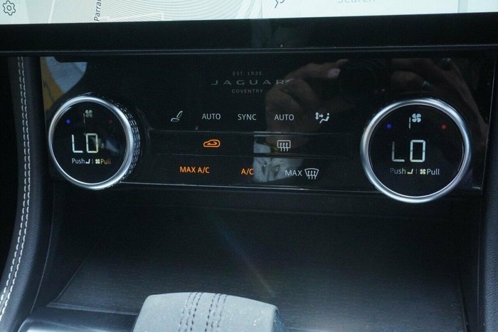 2022 Jaguar F-PACE P250 R-Dynamic SE