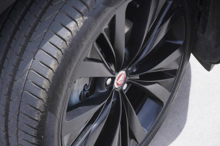 2022 Jaguar F-PACE P250 R-Dynamic SE