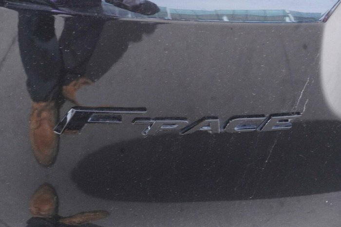 2022 Jaguar F-PACE P250 R-Dynamic SE