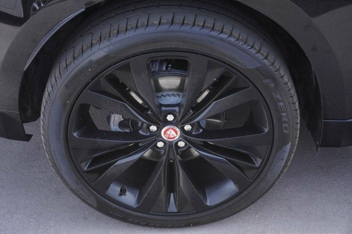 2022 Jaguar F-PACE P250 R-Dynamic SE