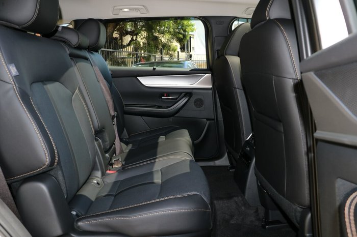 2025 Mazda CX-80 P50e GT