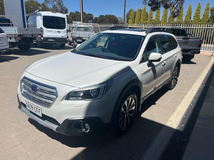 2017 Subaru Outback 2.5i Premium 5GEN MY17 AWD Crystal White