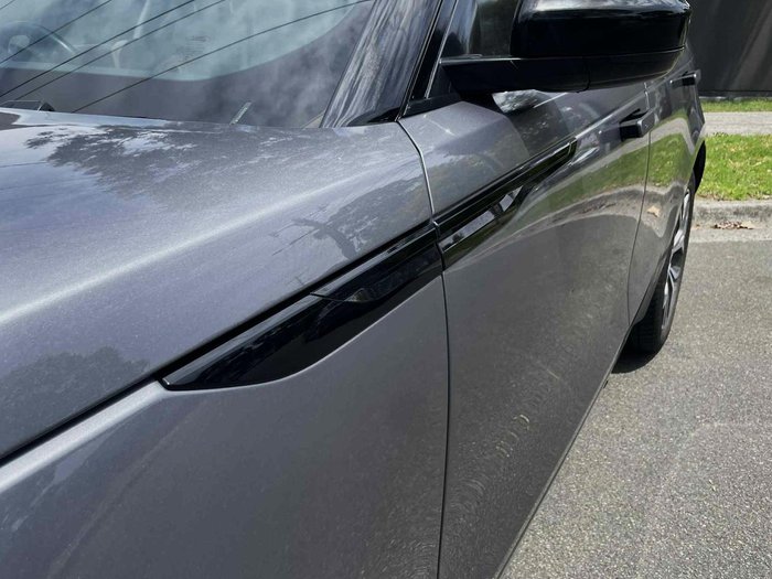 2019 Land Rover Range Rover Velar D240 SE