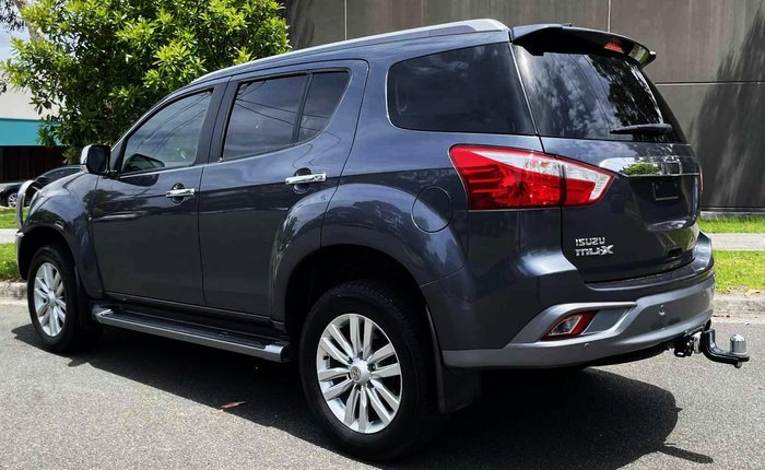 2018 Isuzu MU-X LS-T