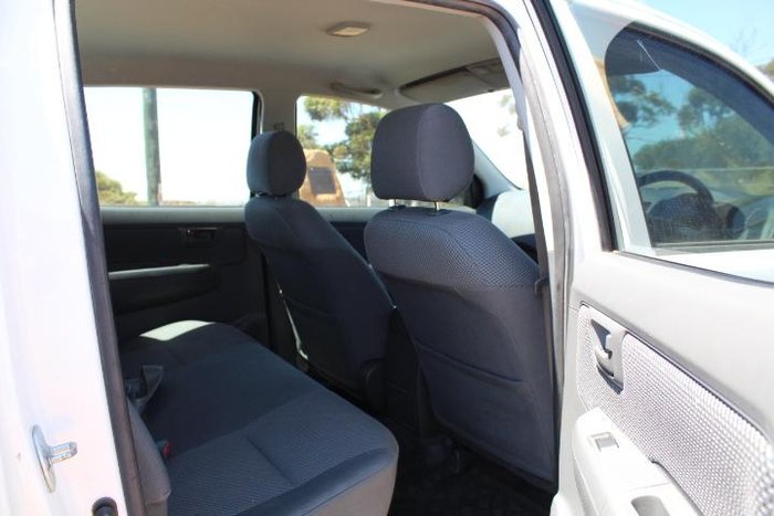 2012 Toyota Hilux SR