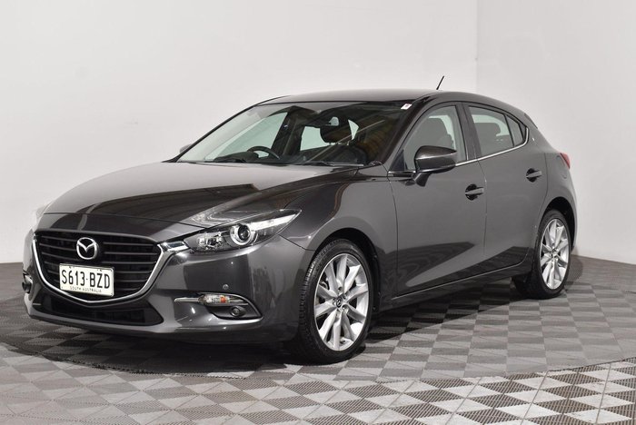 2018 Mazda 3 SP25