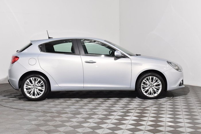 2020 Alfa Romeo Giulietta Super