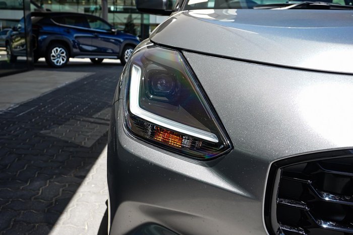 2025 Suzuki Swift Hybrid