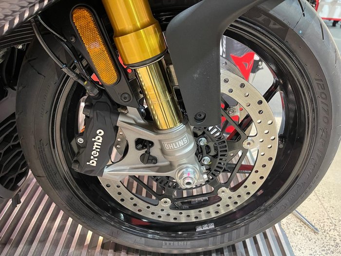 2025 Aprilia RS 660 Factory RS Black