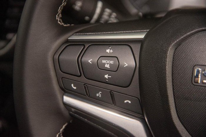 2025 Isuzu D-MAX LS-U+