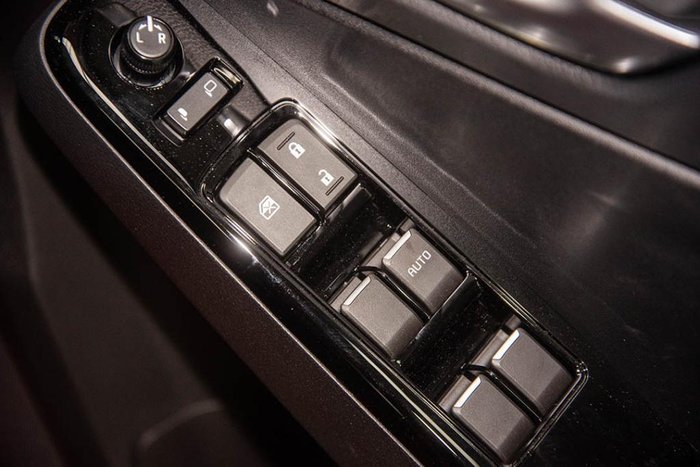 2025 Isuzu D-MAX LS-U+