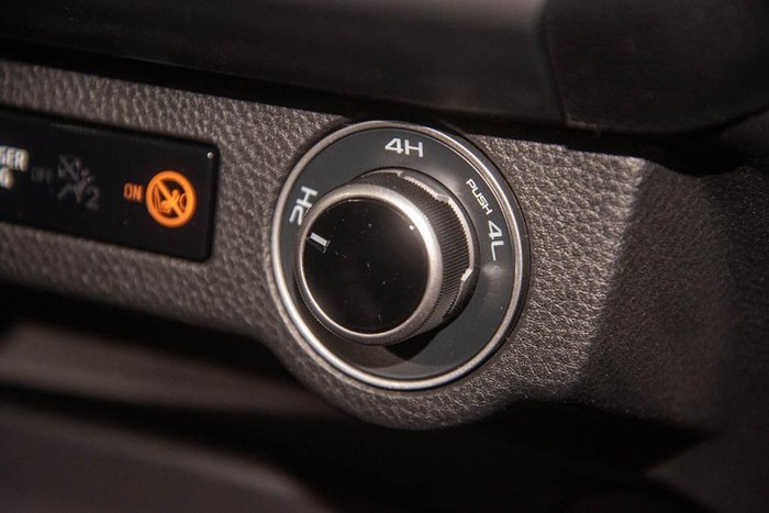 2025 Isuzu D-MAX LS-U+