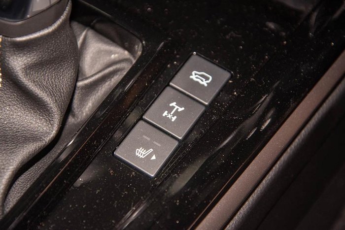 2025 Isuzu D-MAX LS-U+