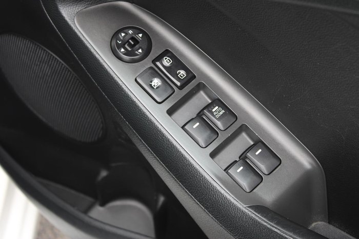 2017 Kia Cerato S YD MY17 Clear White