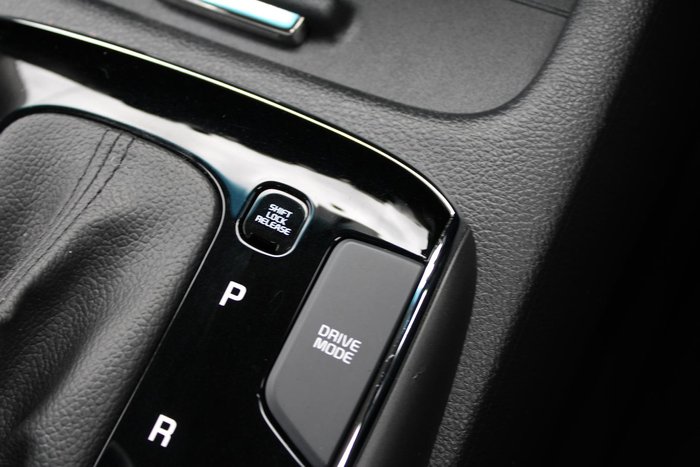 2017 Kia Cerato S YD MY17 Clear White