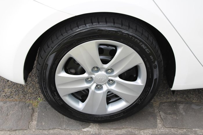 2017 Kia Cerato S YD MY17 Clear White