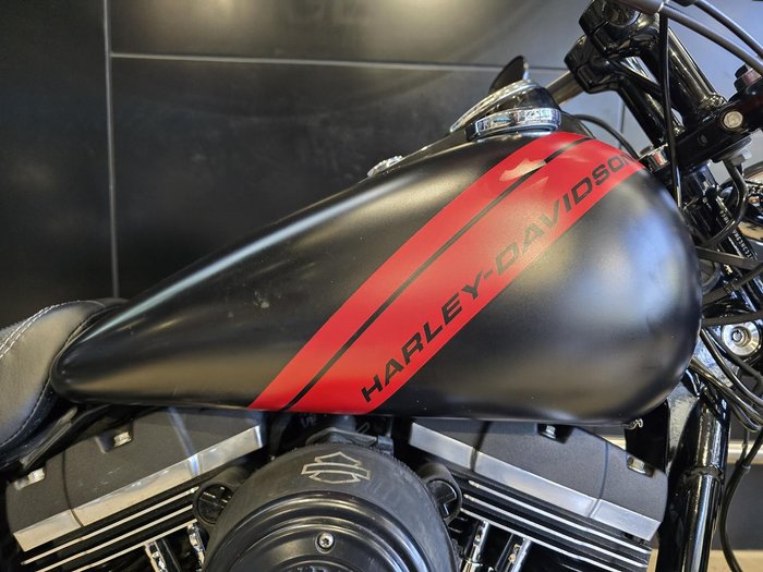 Harley-Davidson Dyna Fat Bob 103 (FXDF) Dyna