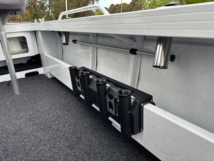 2025 QUINTREX 610 Territory Legend