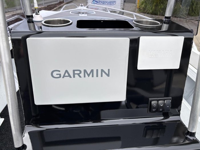 2025 QUINTREX 610 Territory Legend