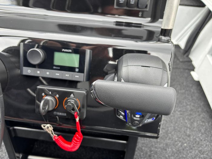 2026 QUINTREX 610 Territory Legend