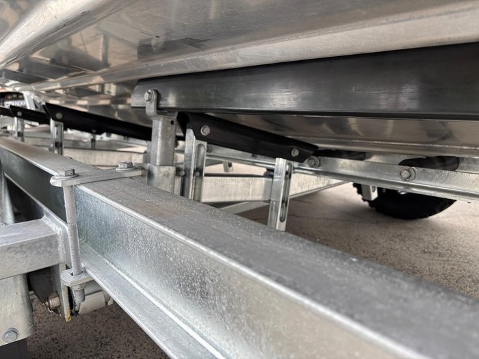 2026 QUINTREX 610 Territory Legend