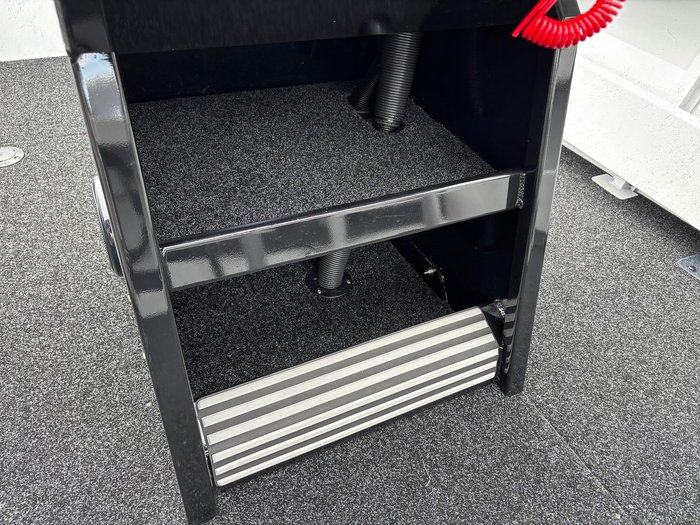 2026 QUINTREX 610 Territory Legend