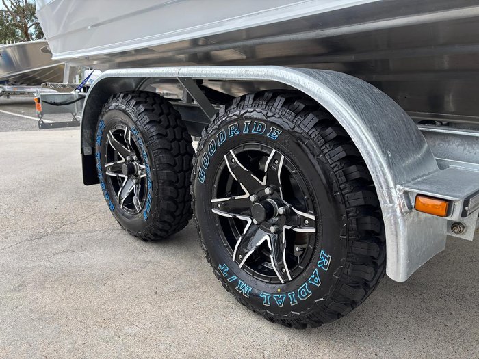 2026 QUINTREX 610 Territory Legend