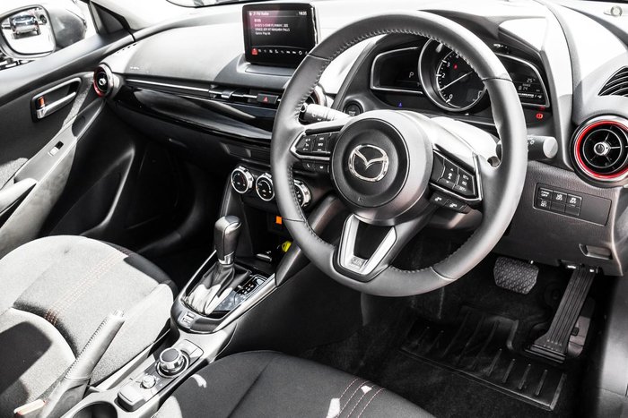 2025 Mazda 2 G15 Evolve