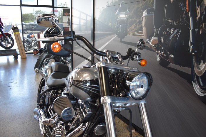 2015 Harley-davidson FXSB SOFTAIL BREAKOUT SILVER