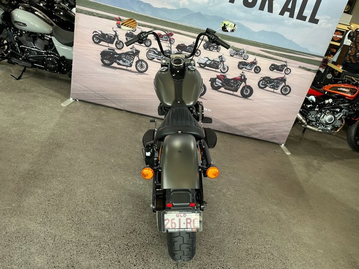 2018 Harley-davidson FLSL SOFTAIL SLIM Industrial Gray Denim