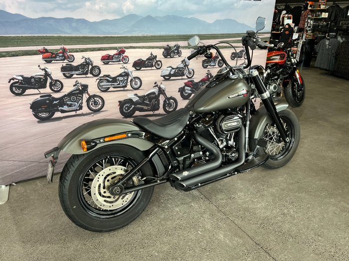 2018 Harley-davidson FLSL SOFTAIL SLIM Industrial Gray Denim