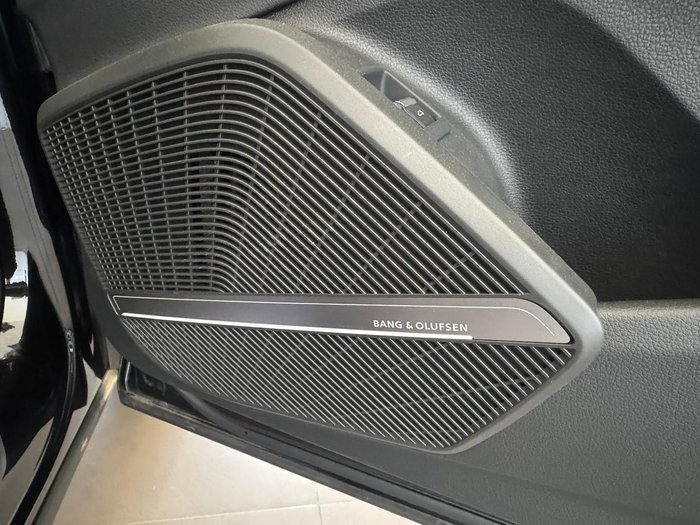 2024 Audi Q5 55 TFSI e S line FY MY24 4X4 On Demand Mythos Black