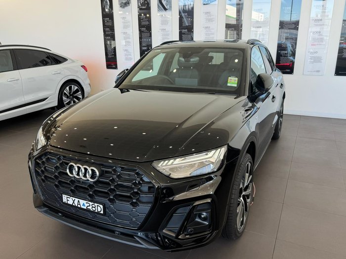 2024 Audi Q5 55 TFSI e S line FY MY24 4X4 On Demand Mythos Black