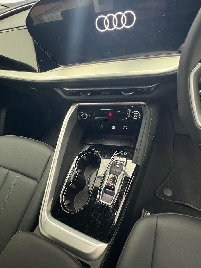 2025 Audi Q5 TFSI 150kW GU MY25 Tambora Grey