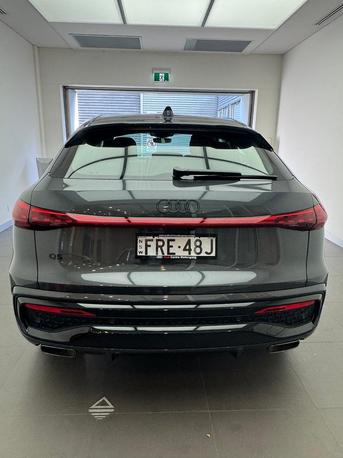 2025 Audi Q5 TFSI 150kW GU MY25 Tambora Grey