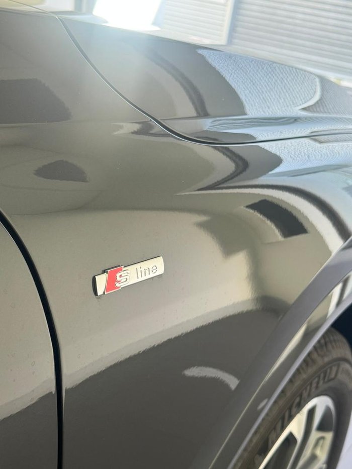 2025 Audi Q5 TFSI 150kW GU MY25 Tambora Grey