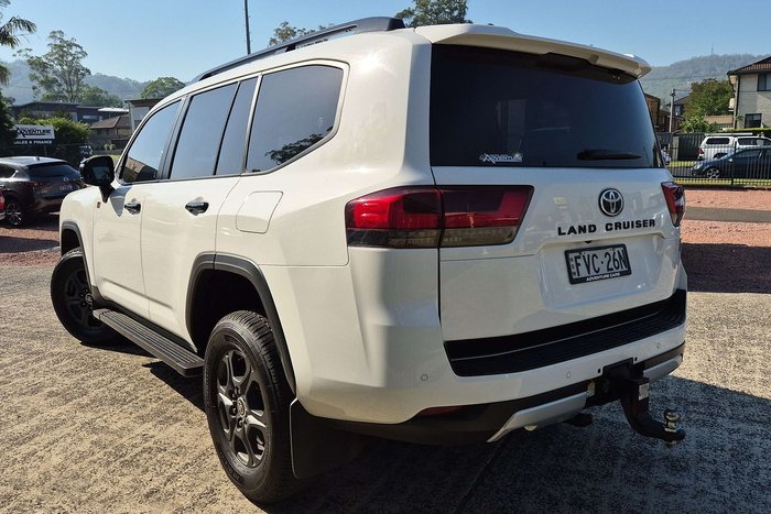 2023 Toyota Landcruiser GR Sport