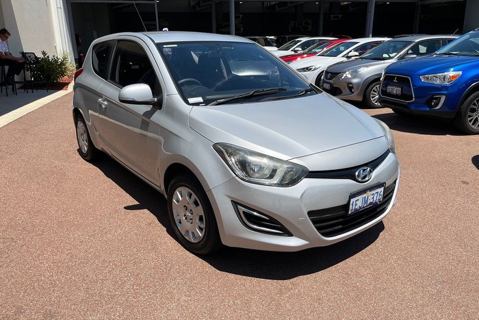 2013 Hyundai i20