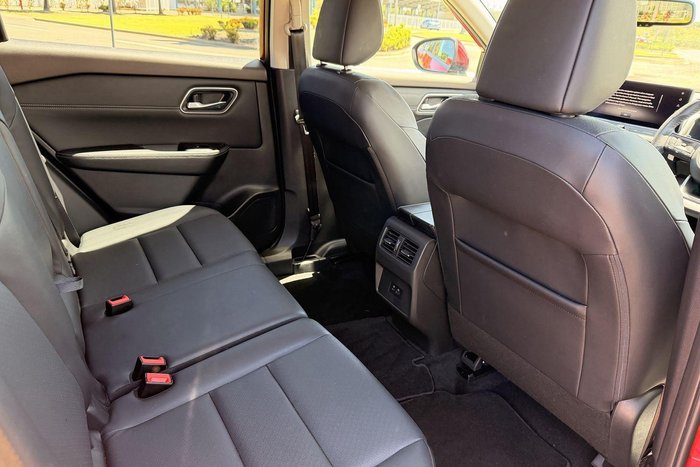 2024 Nissan X-TRAIL ST-L T33 MY25 Scarlet Ember